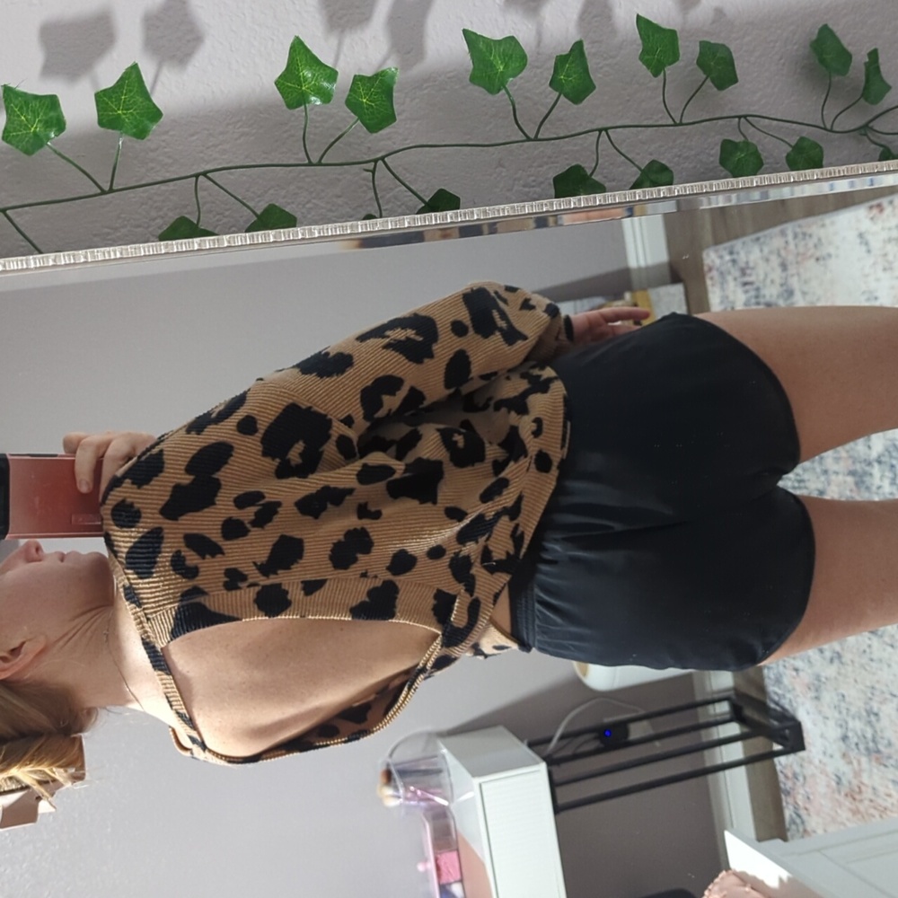 Leopard Print Open Back Top